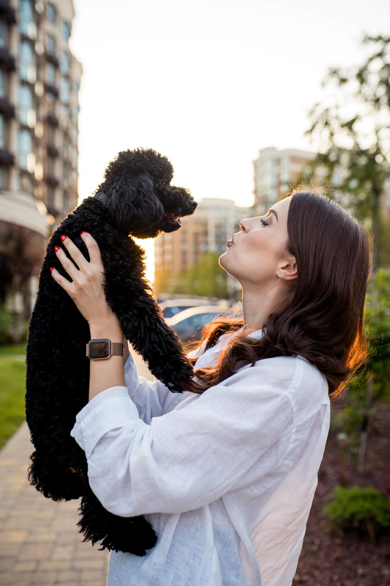 Українська ТБ-зірка розчулила фото свого мальтіпу: краса, та й годі!